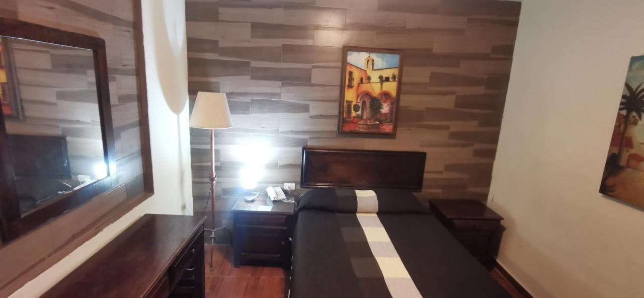 Hotel La Posta Monclova Exterior photo